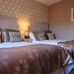 Elagh View Bed & Breakfast