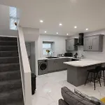 Townhouse In Derry City Centre