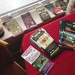 City Centre Apartments Free Wi-Fi Free Parking