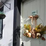Studio42 Hideaway