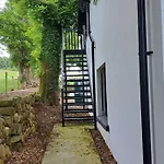 Ballymakeever Appartment - Private Hot Tub