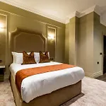 Walled City Hotel