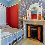 Crawford Rooms
