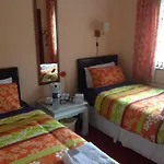 The Crow\'S Nest B&B