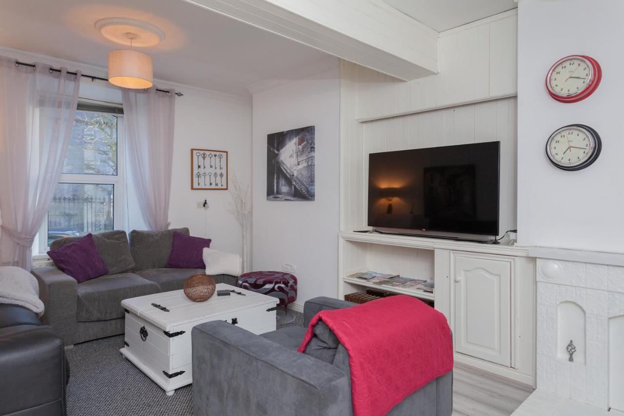 Holiday home Windsor House