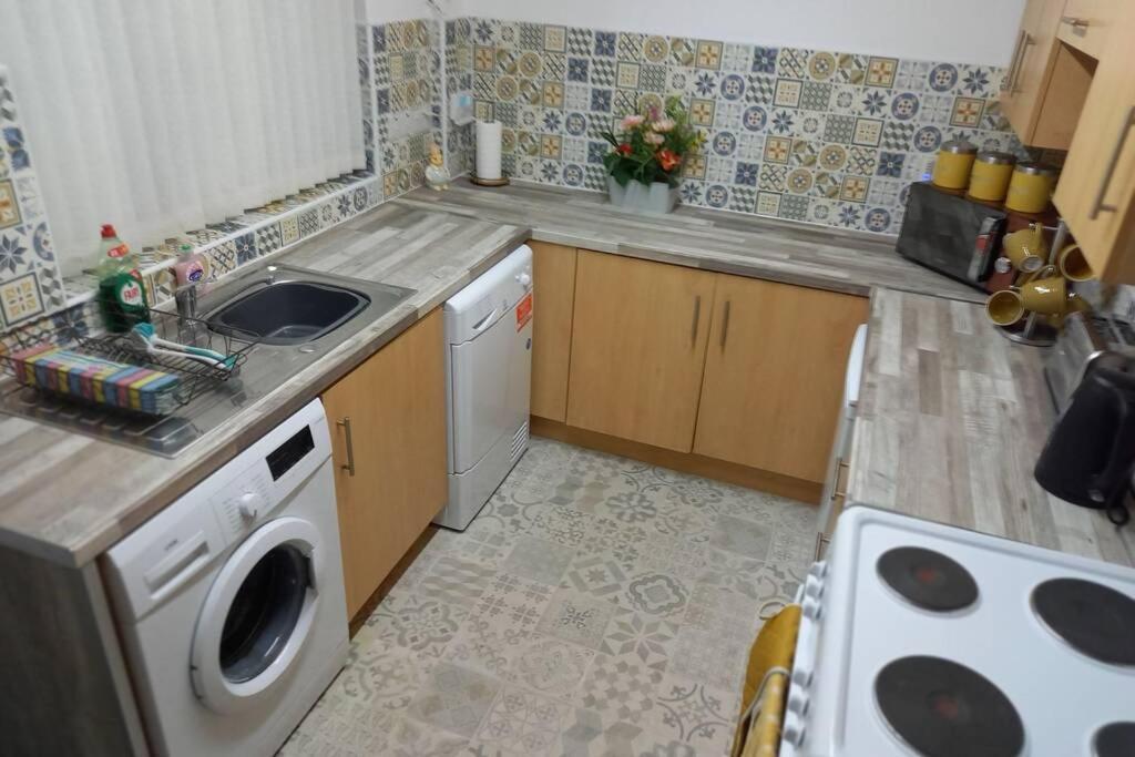 Waterloo House Centre Townhouse Holiday home Londonderry