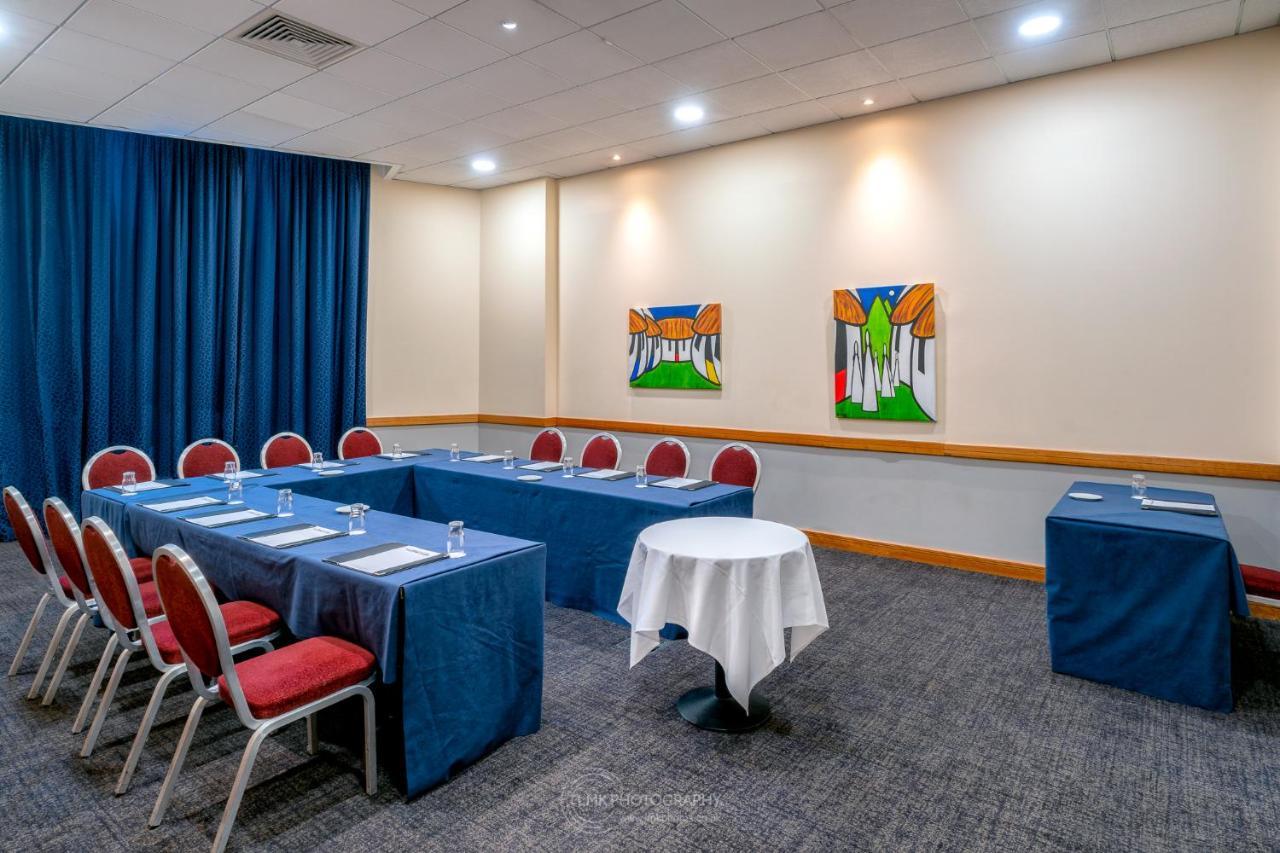 City Hotel Hotel 4*
