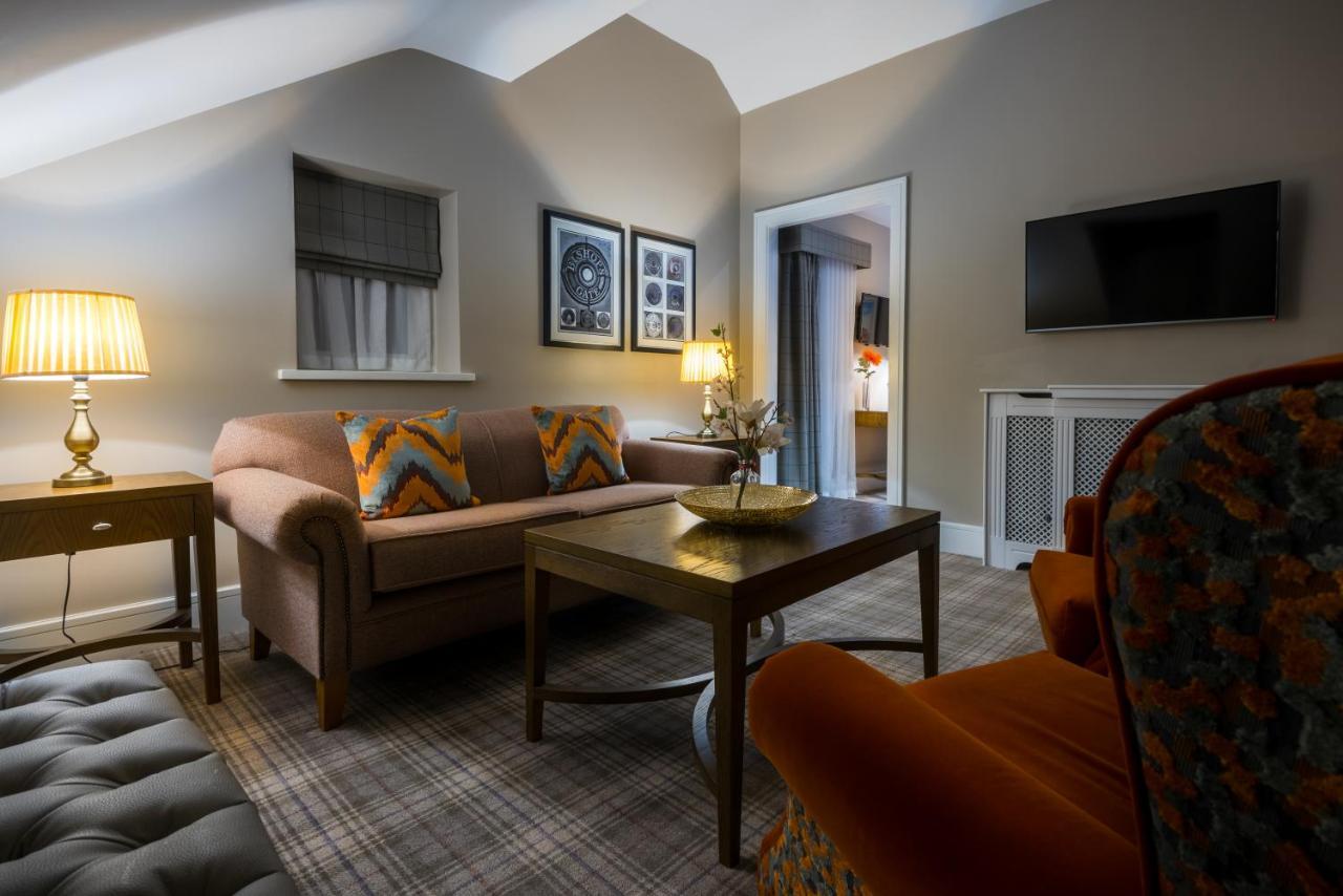 Hotel Bishop's Gate 5*