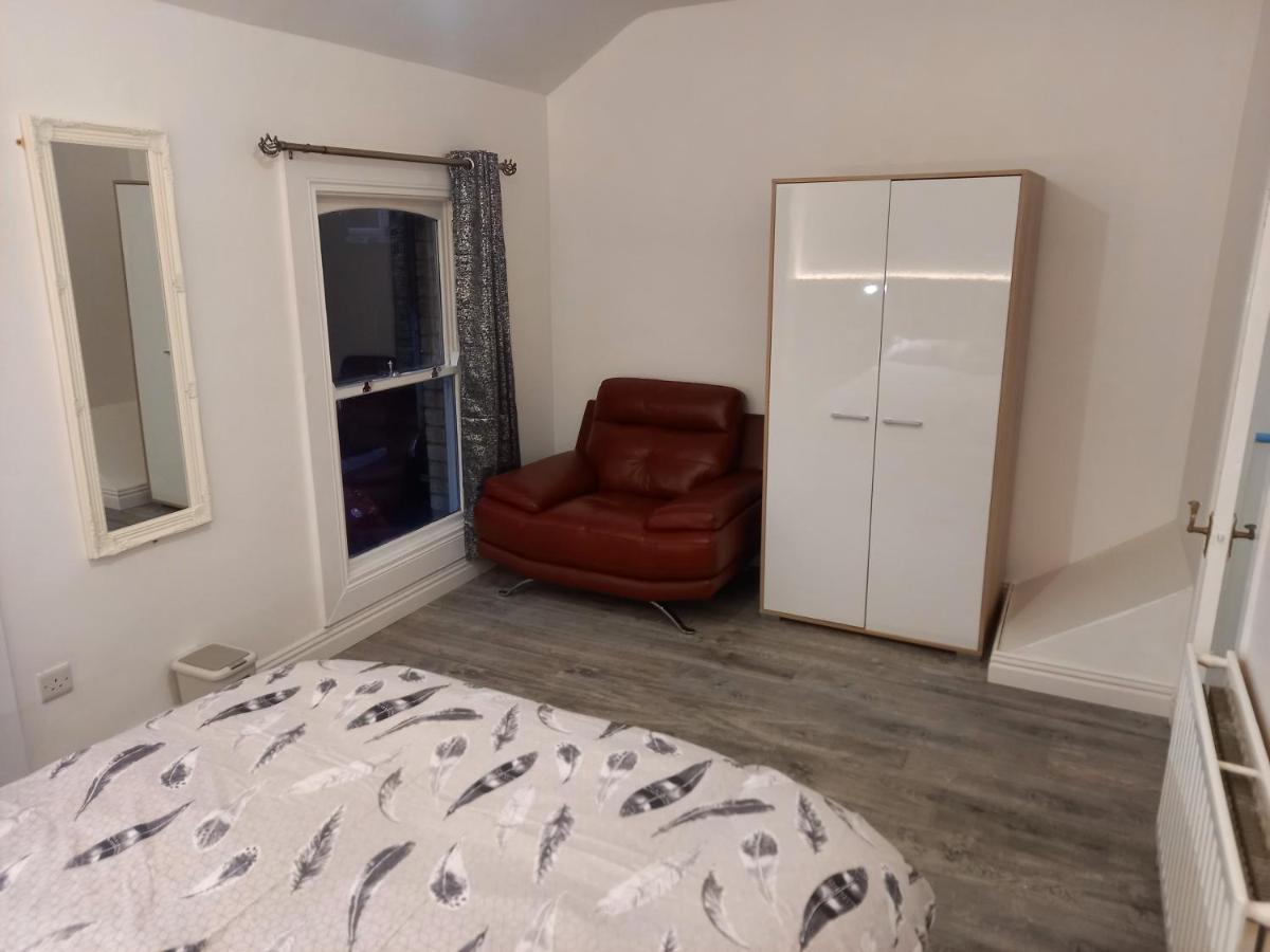 7 Heaven Centre Town House * Londonderry