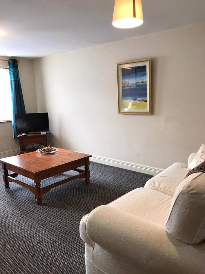 2 Bed Above Great Pub Apartment Londonderry