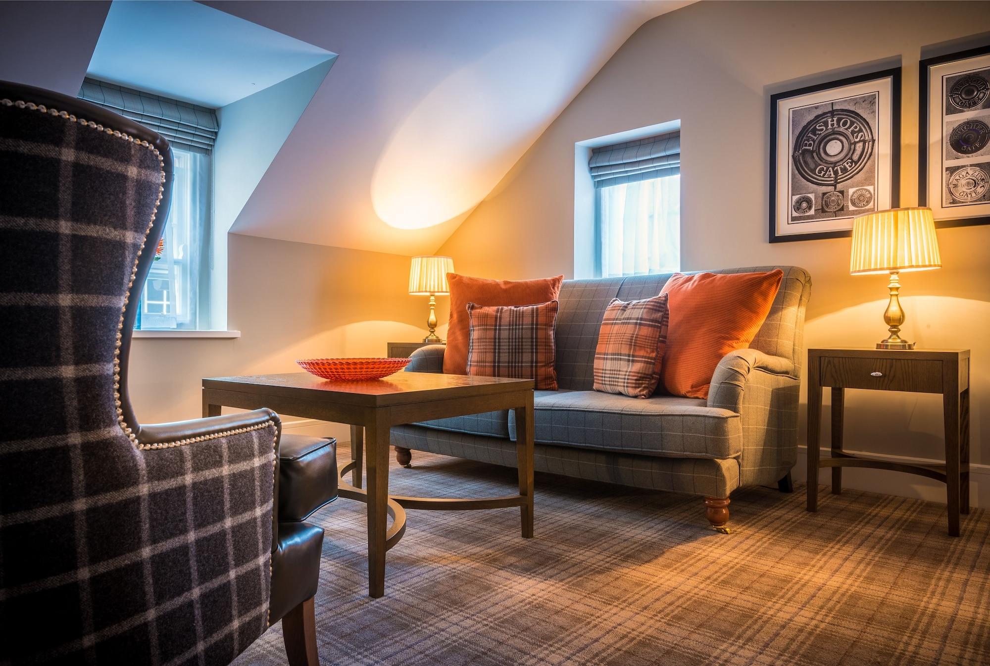 Hotel Bishop's Gate 5*