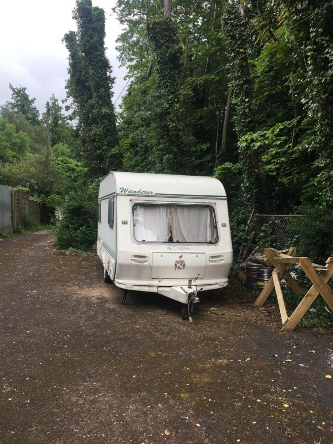 Campervan Ehu Capsule hotel Londonderry