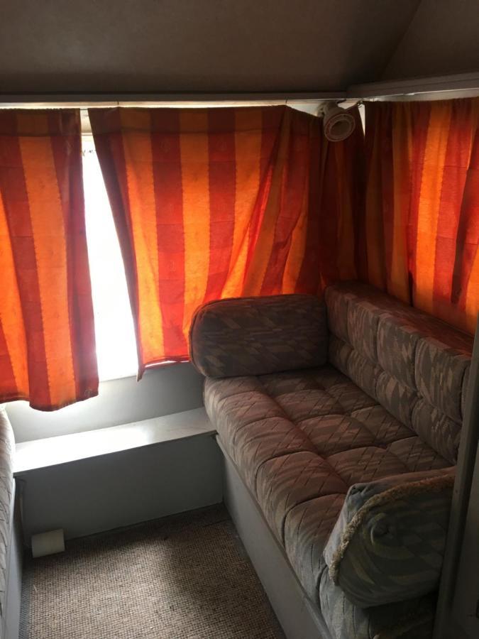 Campervan Ehu Capsule hotel *