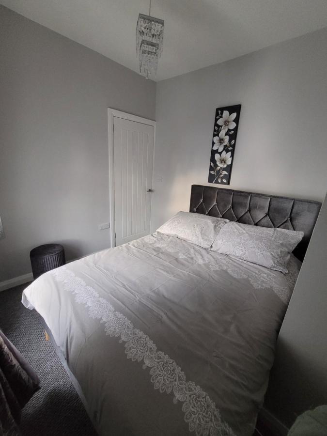 Boutique 25 * Londonderry
