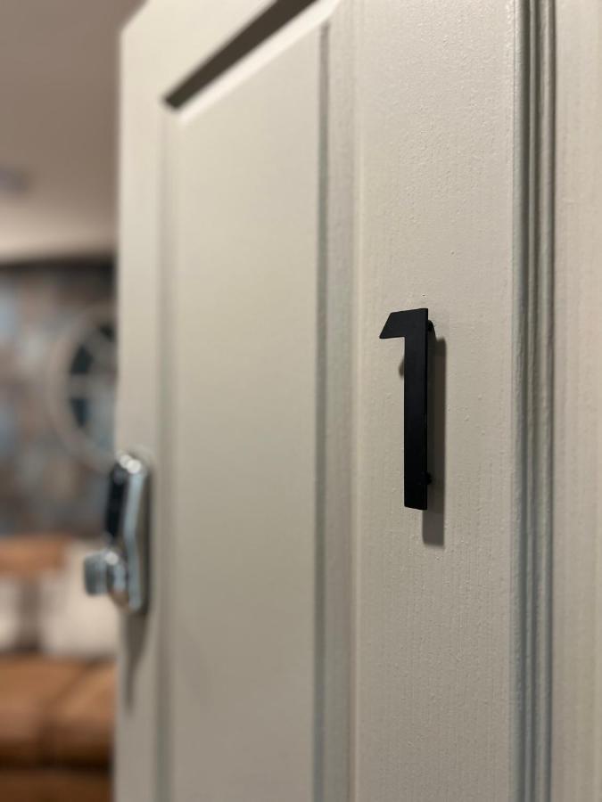 Chambers Rise - Centre Apartment