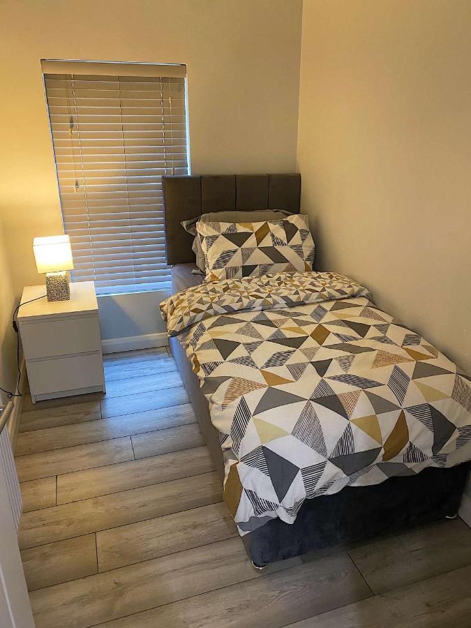 Apartment Townhouse In Centre Londonderry