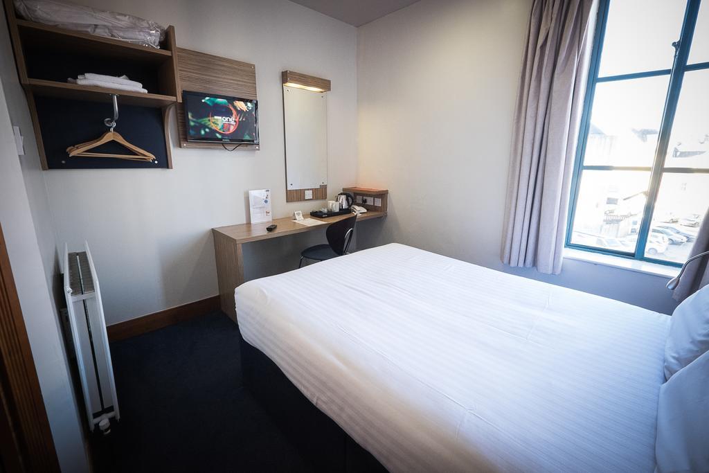 Travelodge Hotel