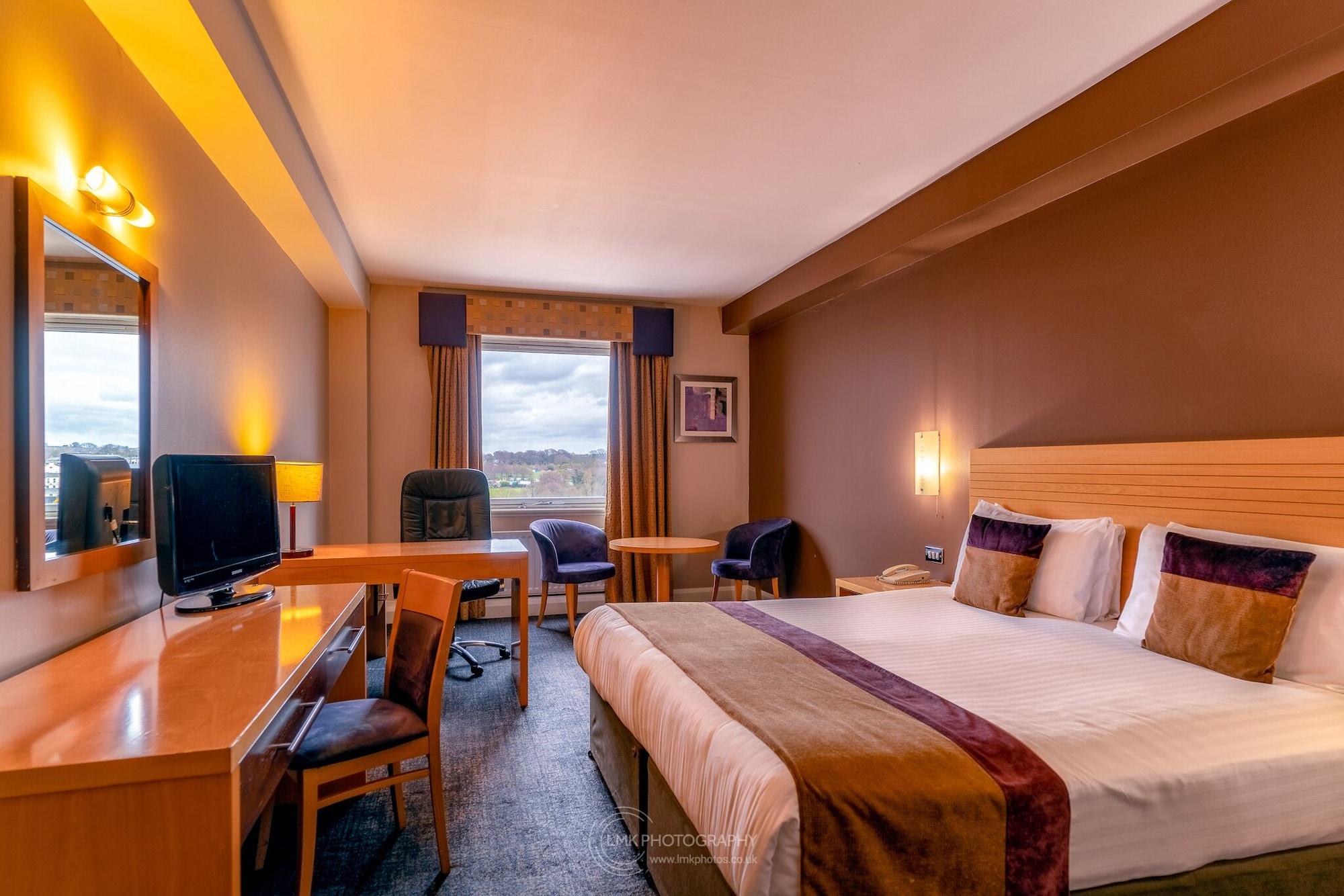 City Hotel Hotel