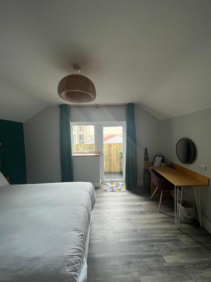 No.5 * Londonderry