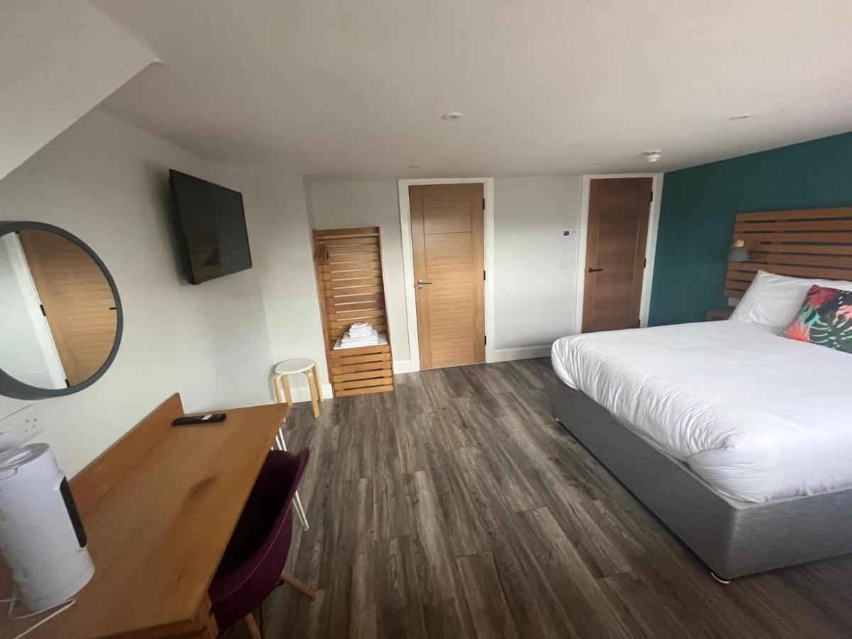 Guest house No.5 Londonderry