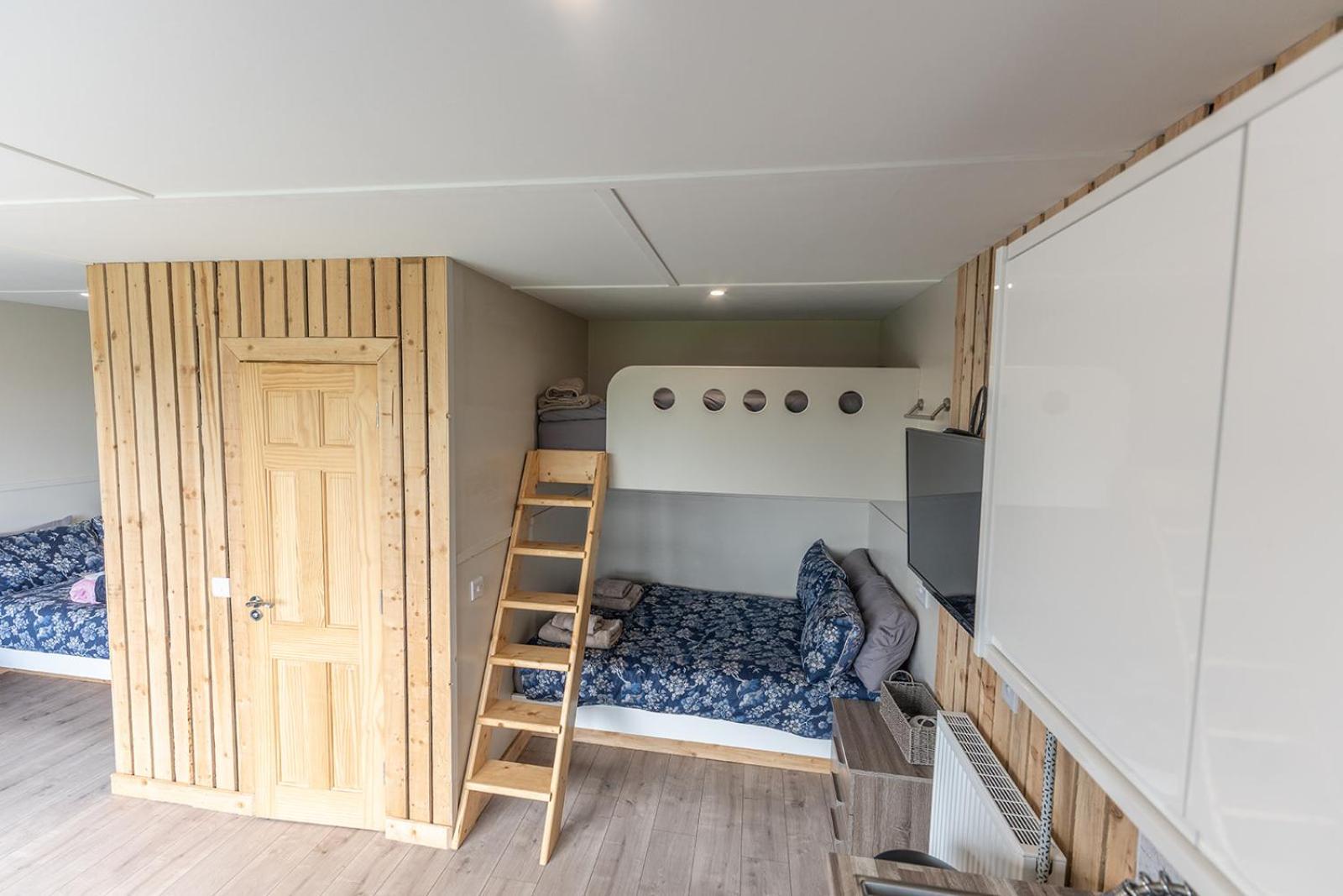 Holiday home Sheriffs Mountain Londonderry