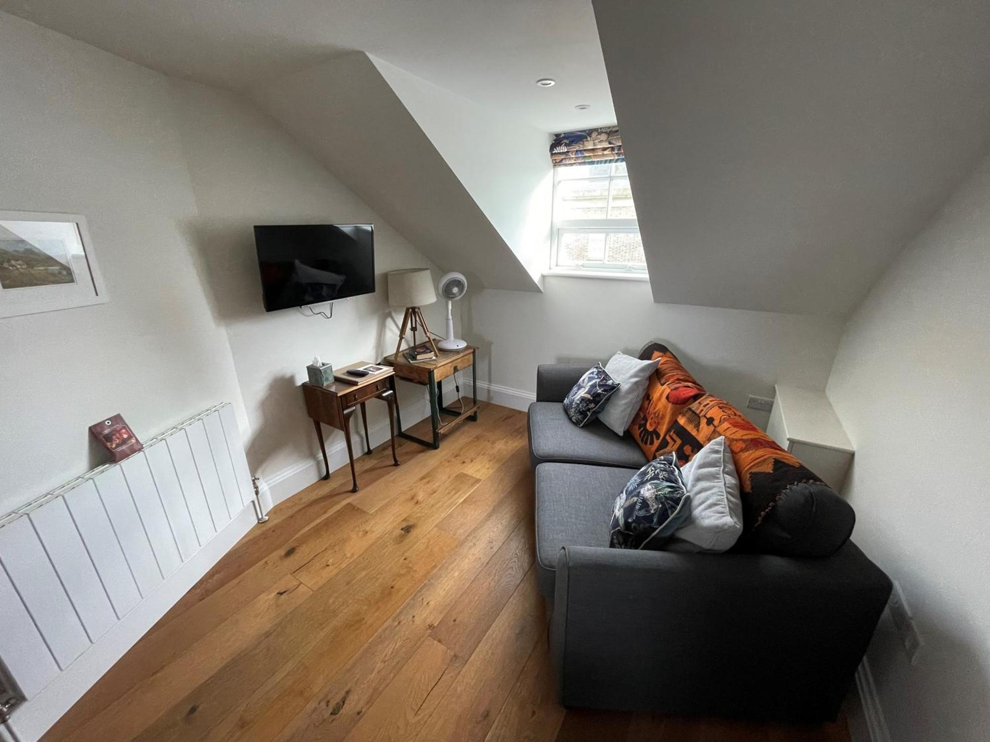 Bishop's Gate 5* Londonderry