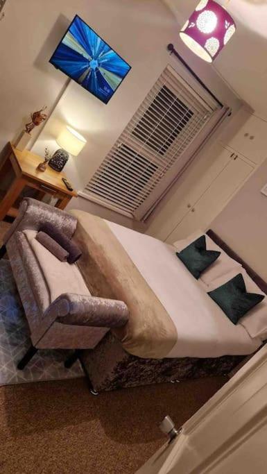 Holiday home 16 Stewart's Terrace City Bt48 7lj *