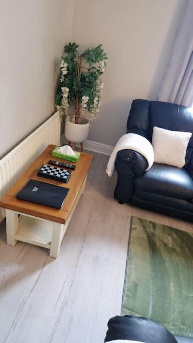 Holiday home 16 Stewart's Terrace City Bt48 7lj
