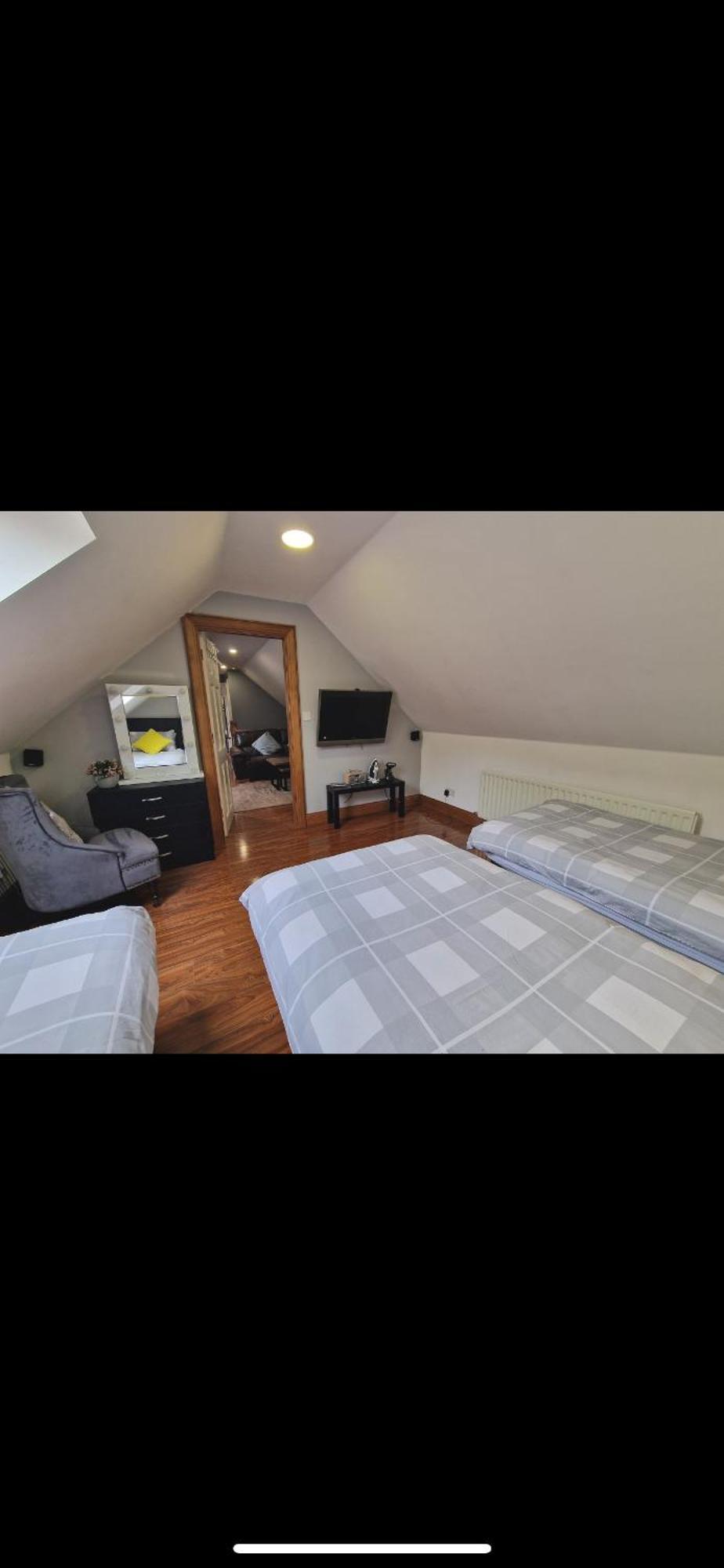 Woodland Lodge,