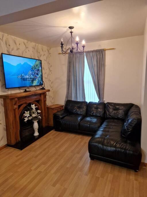 2 Bedroom, Centre Town House With Jacuzzi Tub Holiday home *