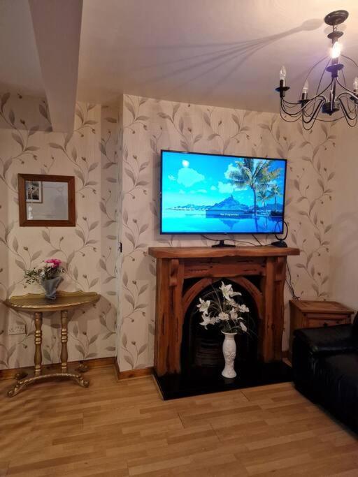 2 Bedroom, Centre Town House With Jacuzzi Tub Holiday home *