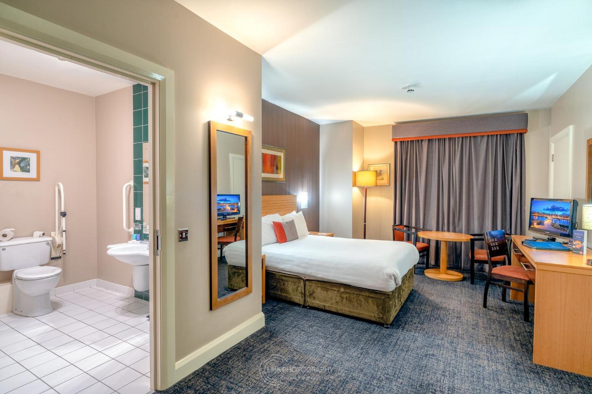 City Hotel 4*