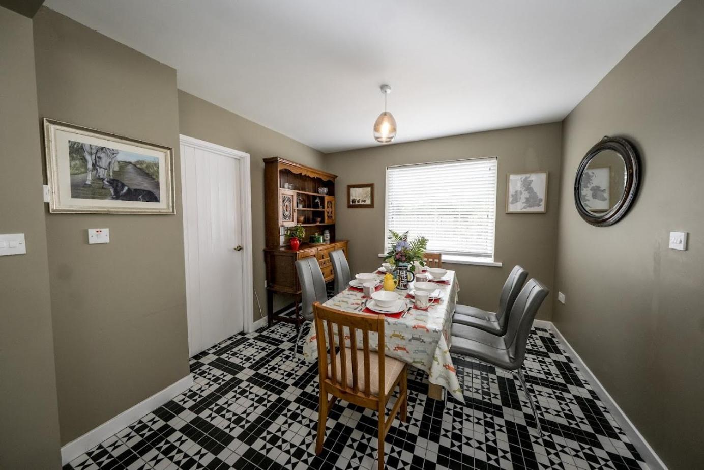 Of Country Retreat *