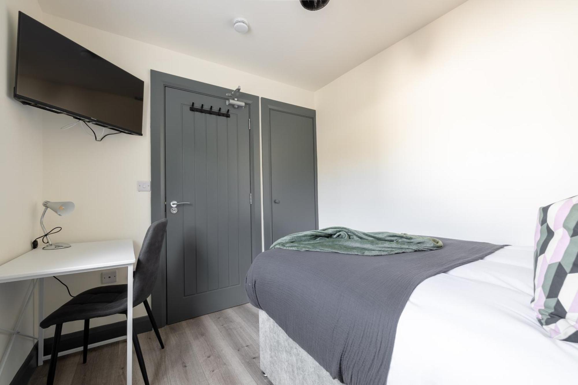 City Rooms Aparthotel *