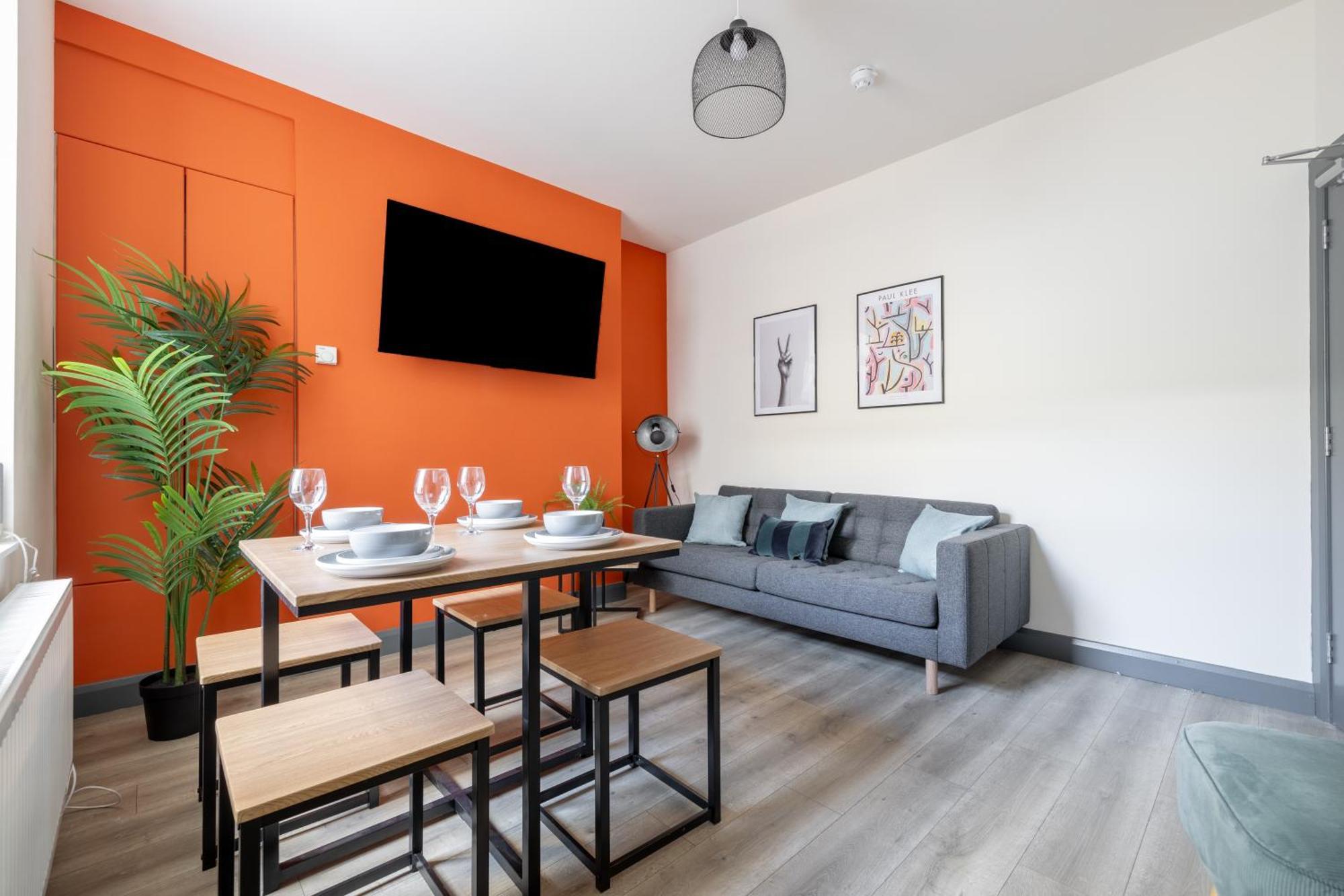 City Rooms Aparthotel