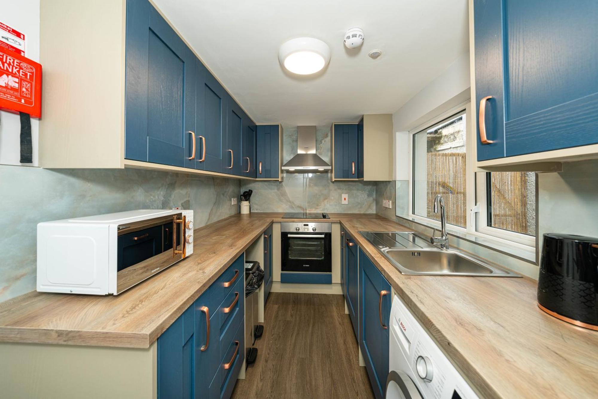 The Rosemount * Londonderry