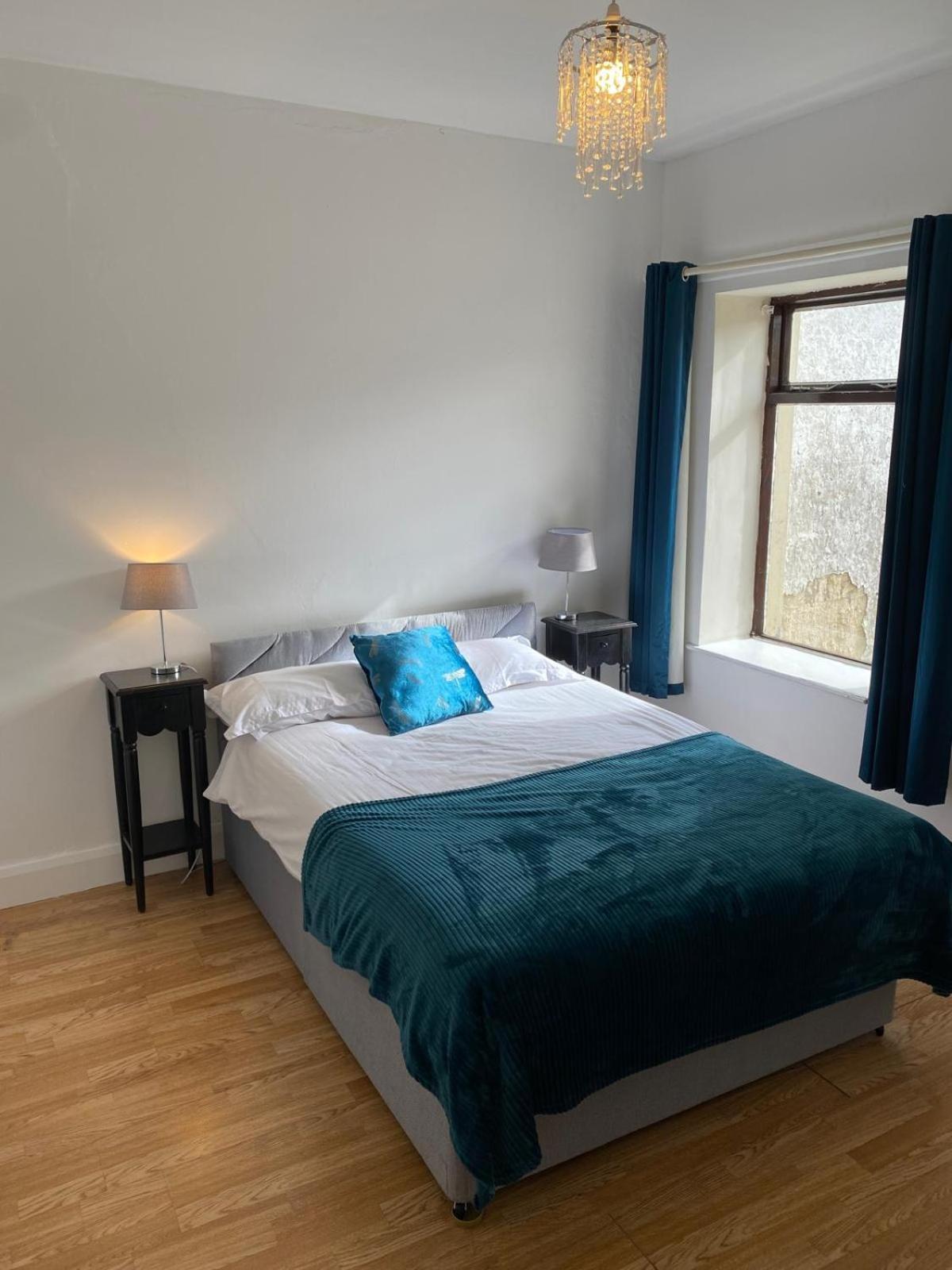 Three Double Bed Townhouse Holiday home