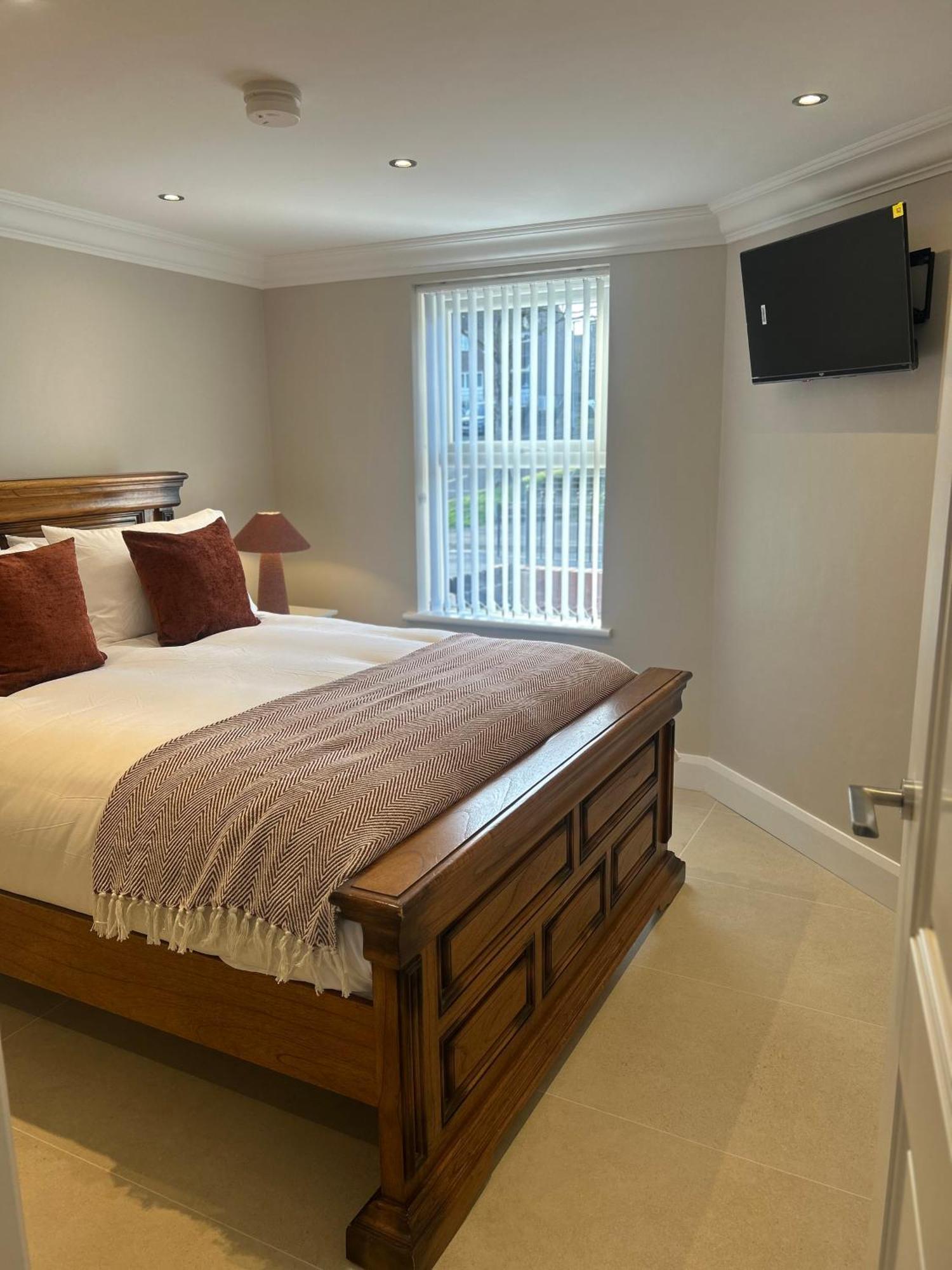 Derry City Apartment *