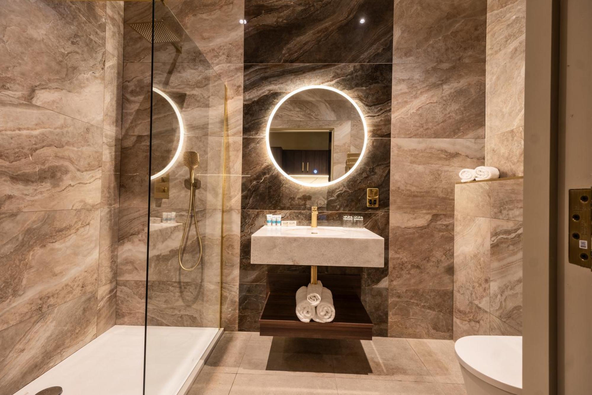 Walled 4* Londonderry