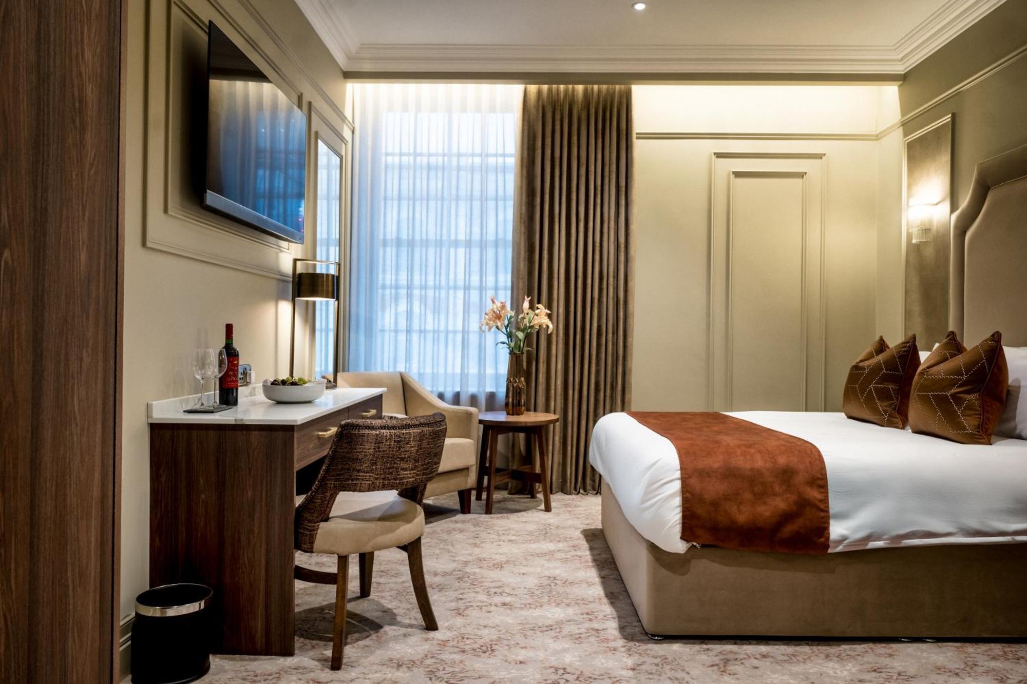 Walled 4* Londonderry