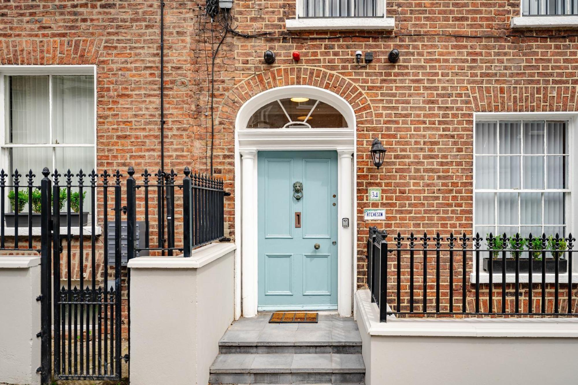 The Ivy House On Clarendon Guest house Londonderry