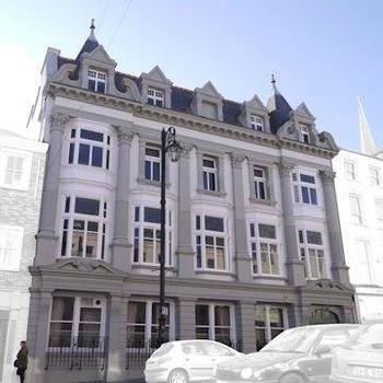 Bishop's Gate Hotel