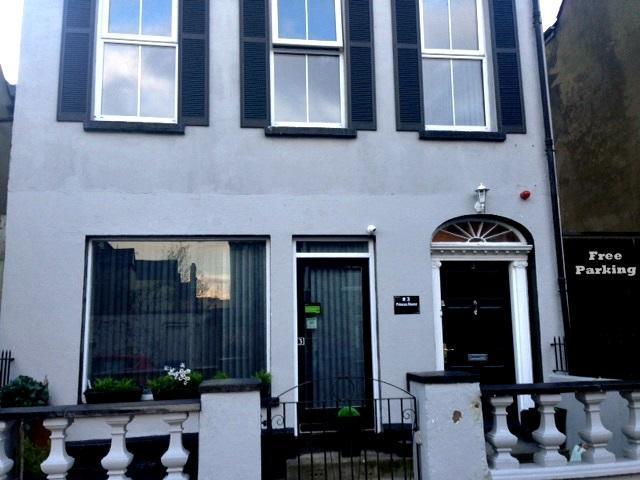 Princes House In The Walled City Bed & Breakfast