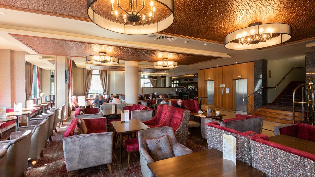 City Hotel Hotel