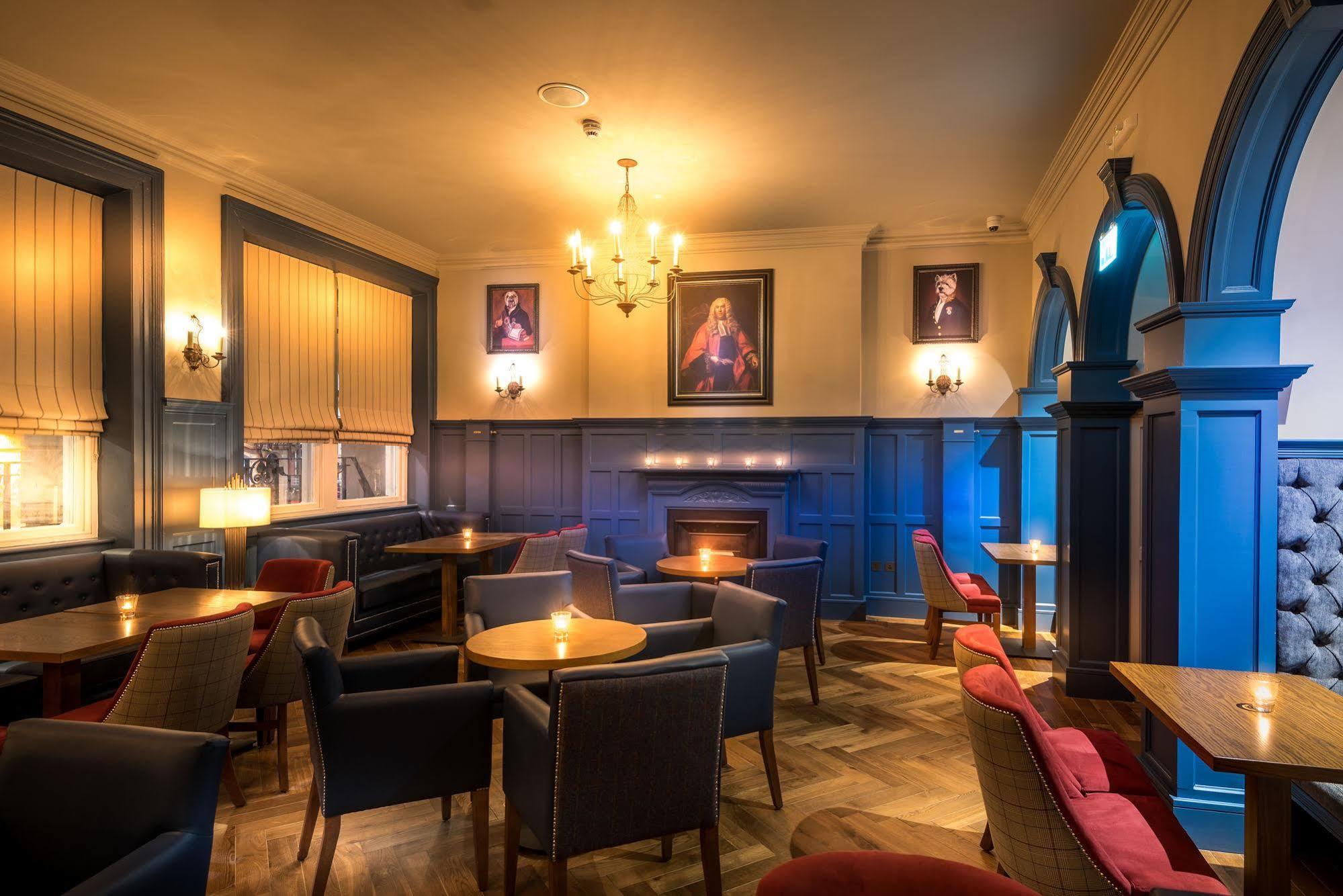 Bishop's Gate Hotel Londonderry