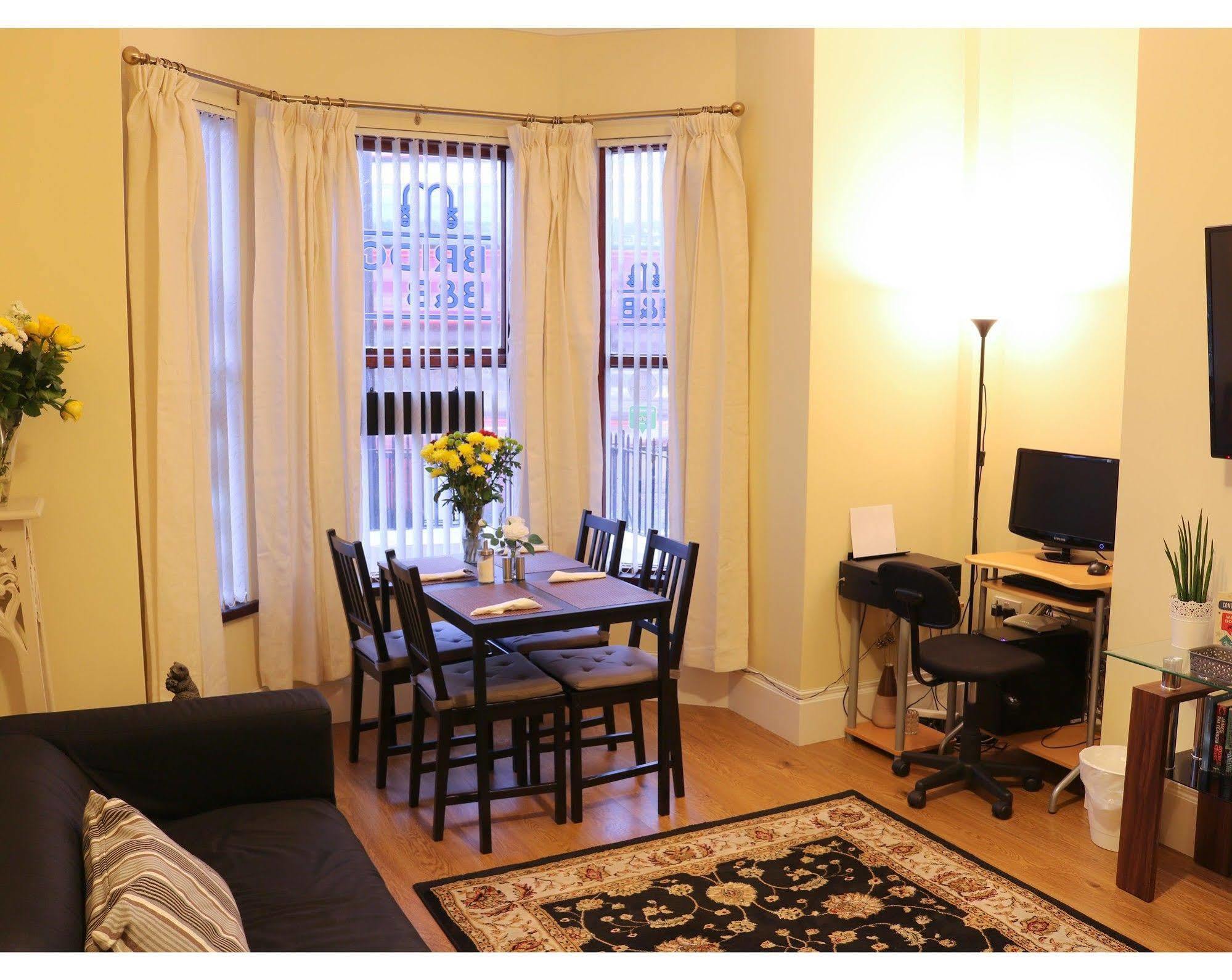 Bridge Bed & Breakfast 4*