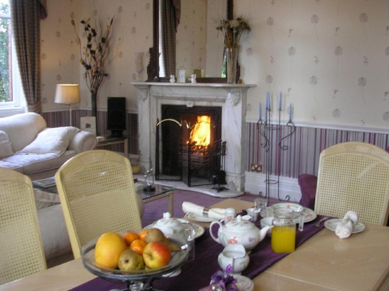Bed & Breakfast Troy Hall 2*