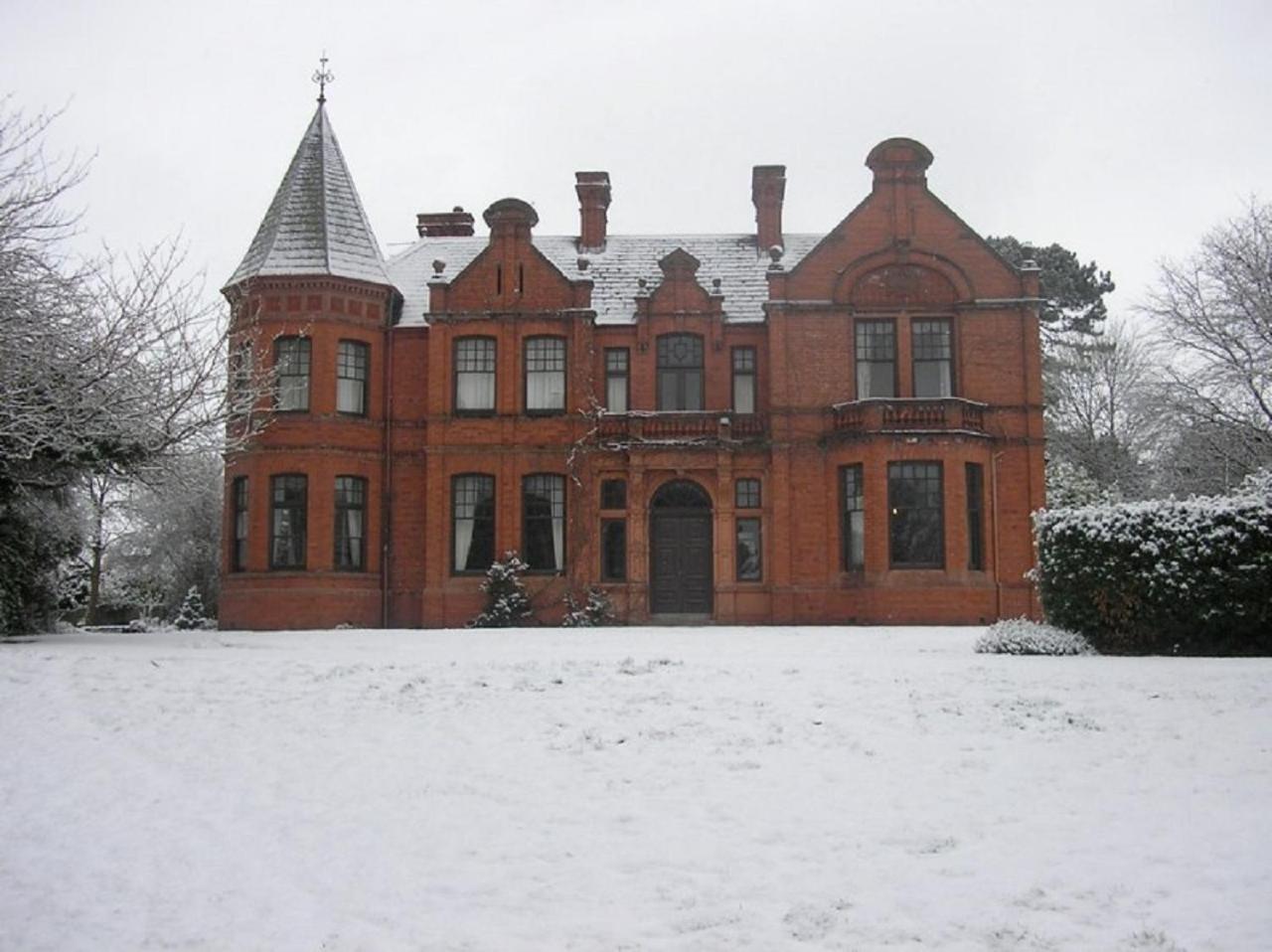 Bed & Breakfast Troy Hall 2*