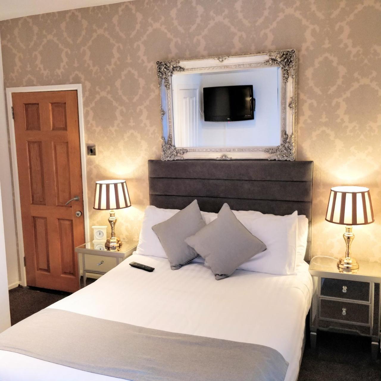 Number 43 Bed & Breakfast 3*