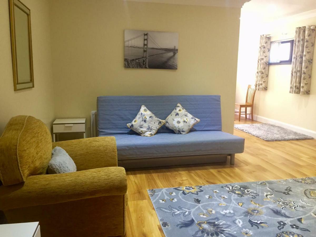 Bridge Bed & Breakfast 4*